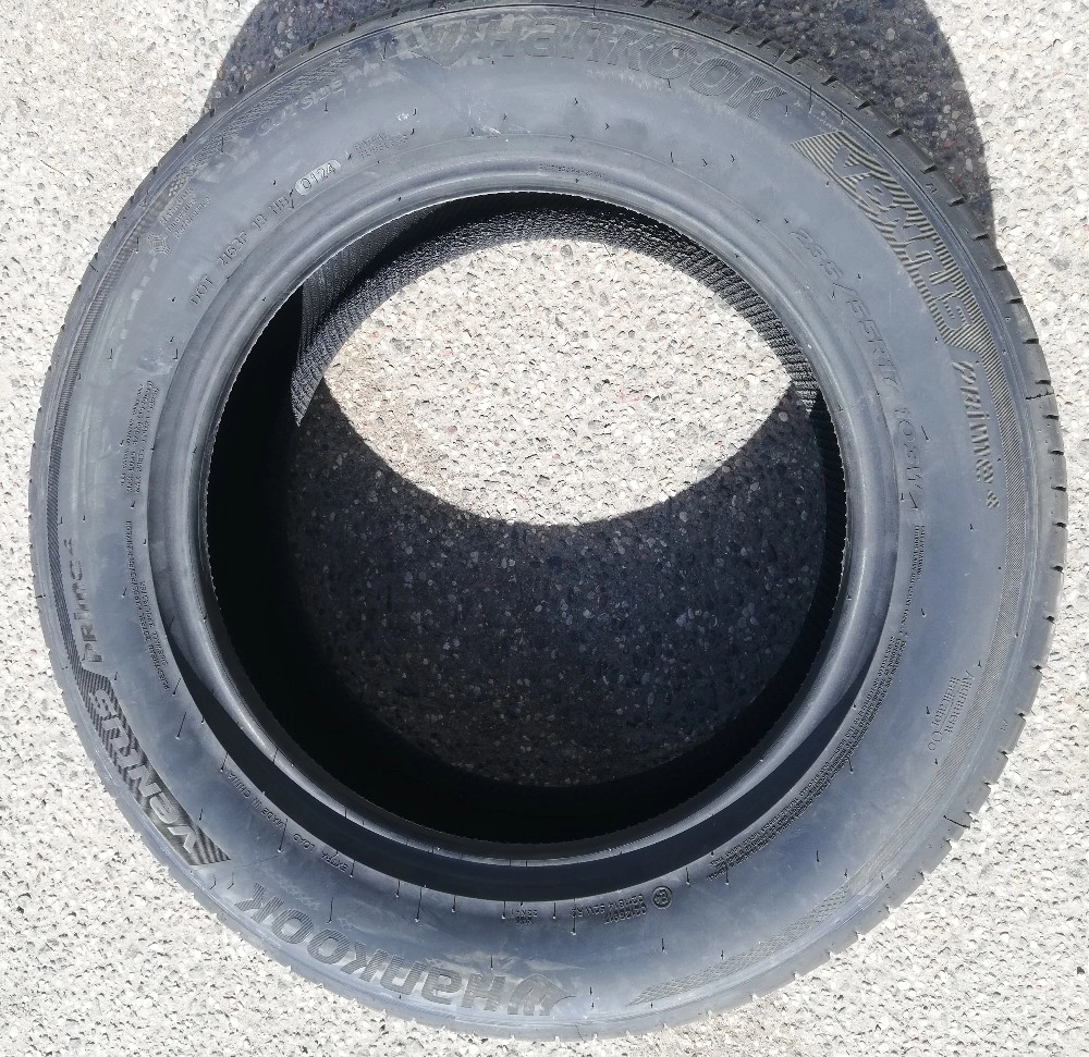 HANKOOK VENTUS PRIME 4 K135 215/55R17