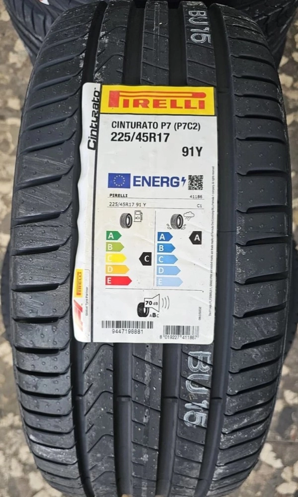 PIRELLI CINTURATO P7 (C2) 245/40R18