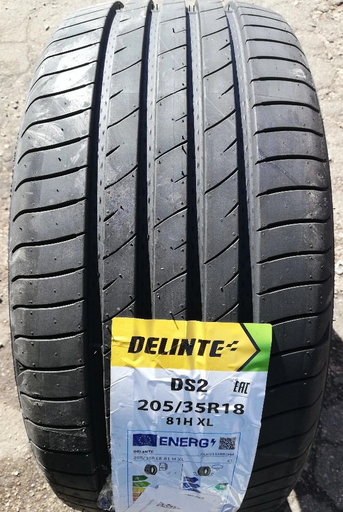DELINTE DS2 275/40R19