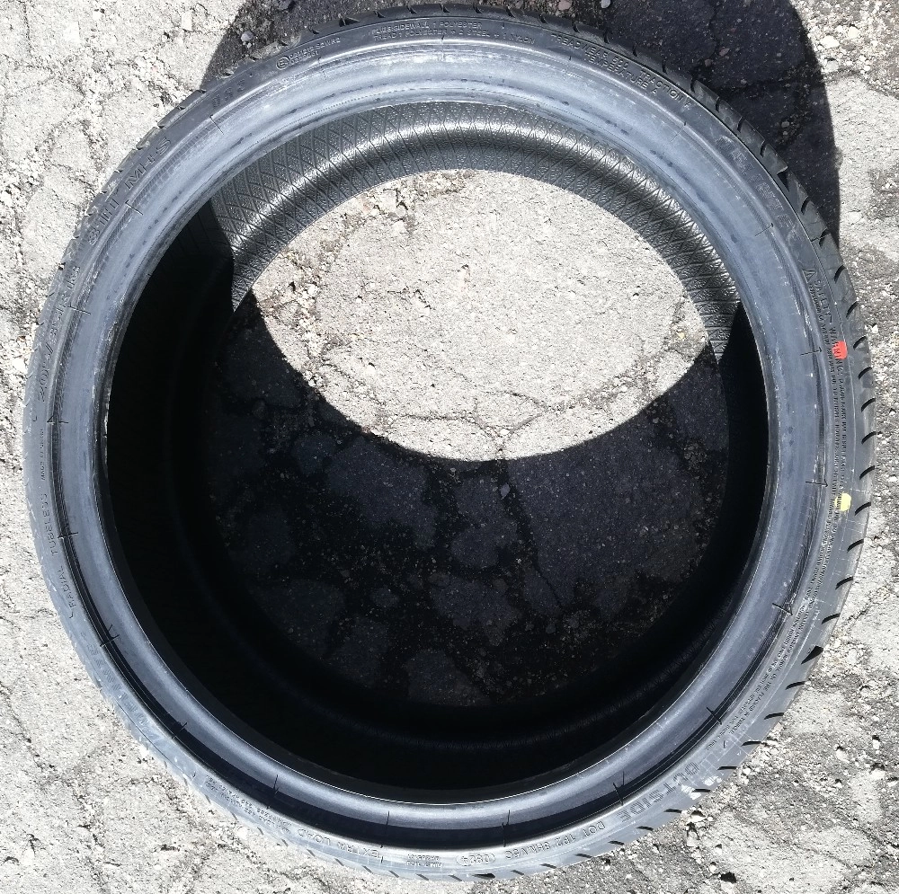 DELINTE DS2 275/40R19