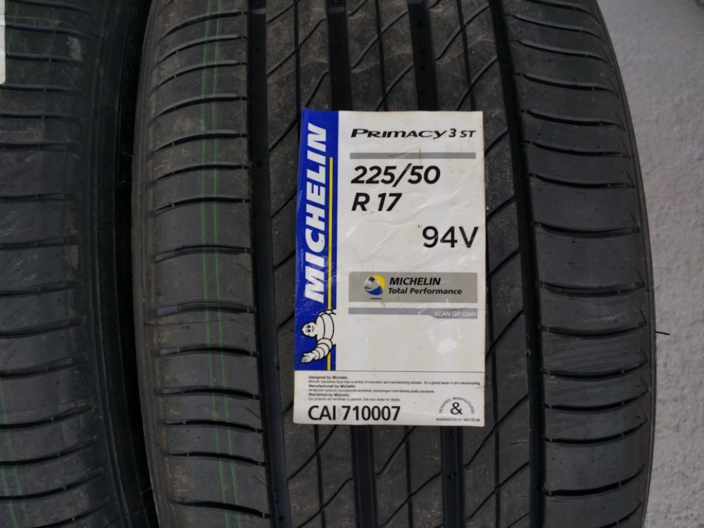 MICHELIN PRIMACY 3 275/40R19