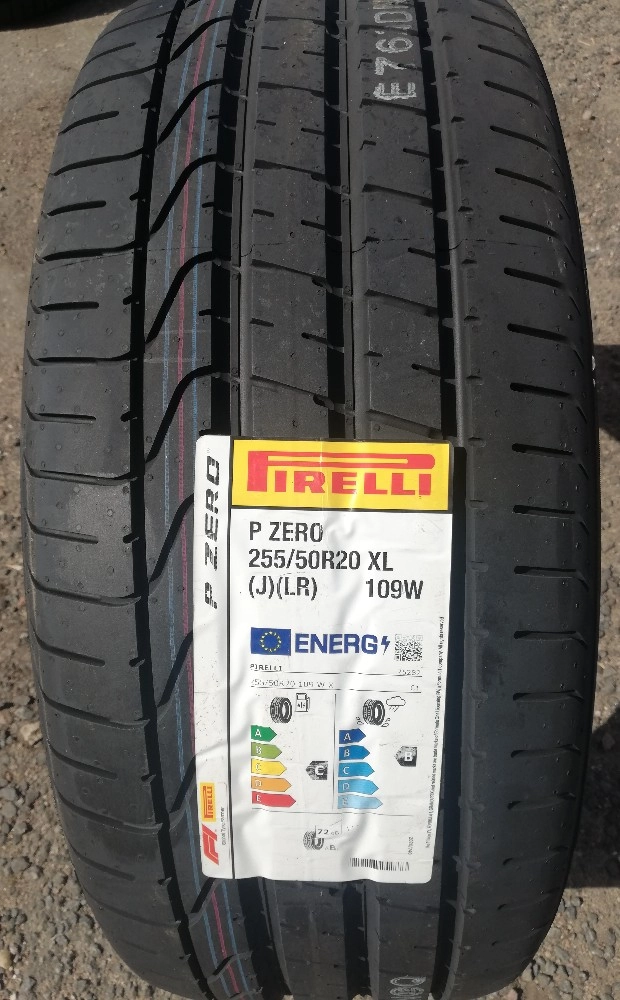PIRELLI P ZERO 245/40R20
