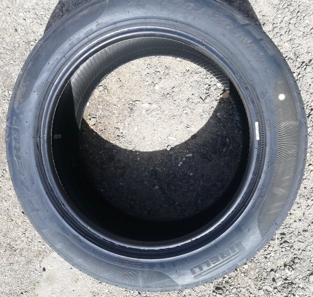 PIRELLI P ZERO 245/40R20