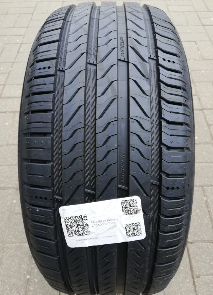 MICHELIN PRIMACY 5 235/40R19