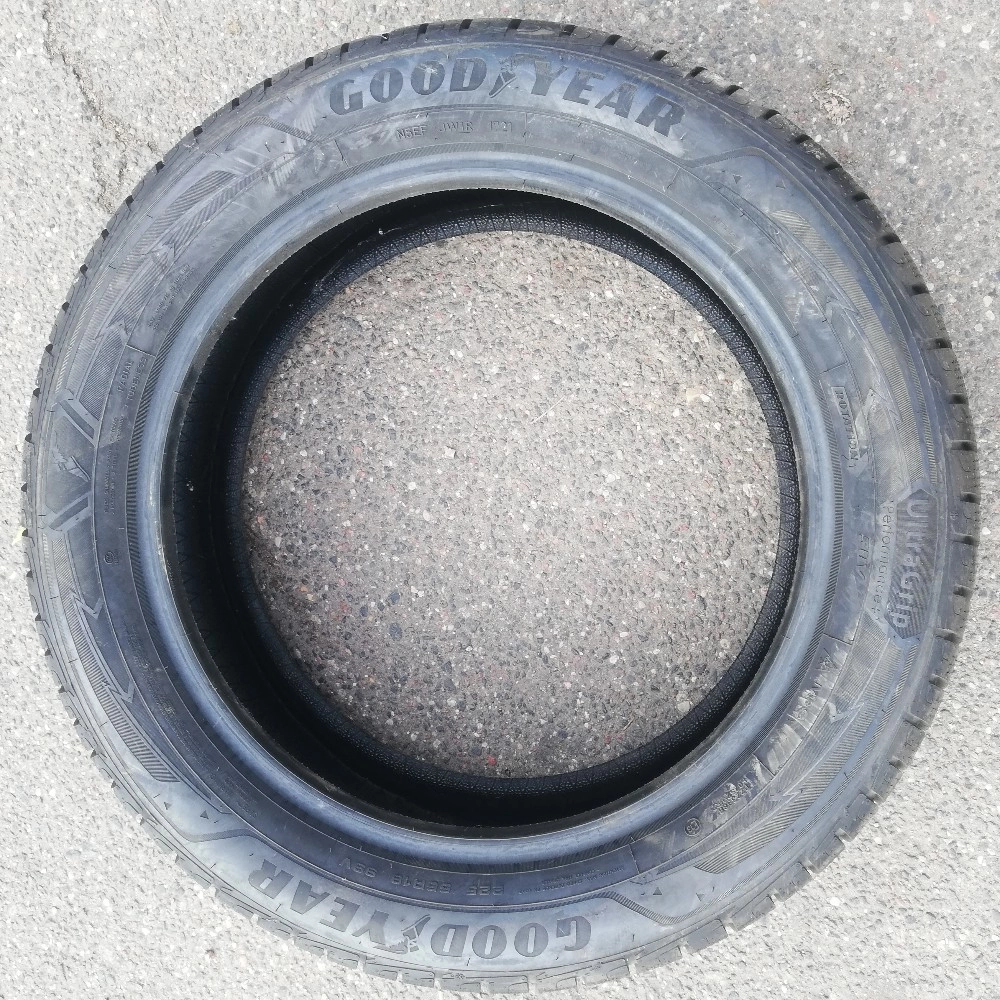 GOODYEAR ULTRA GRIP PERFORMANCE+ SUV 255/50R20
