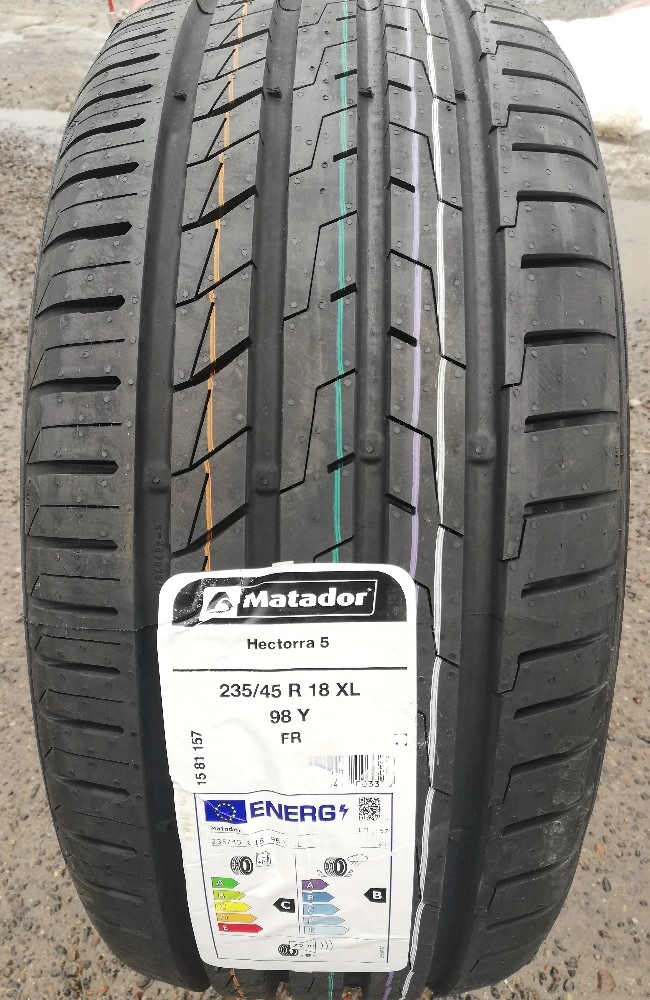MATADOR HECTORRA 5 235/50R18